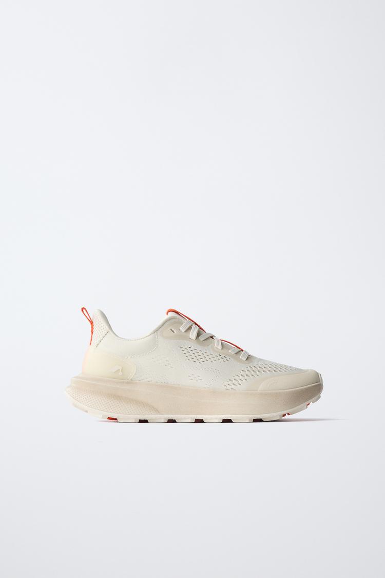 SPORTY SNEAKERS — Ivory