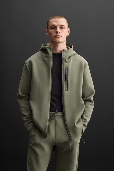 TECHNICAL ZIP-UP HOODIE - Olive green by Zara