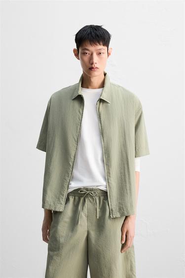 TECHNICAL ZIP-UP SHIRT - Mid-green by Zara