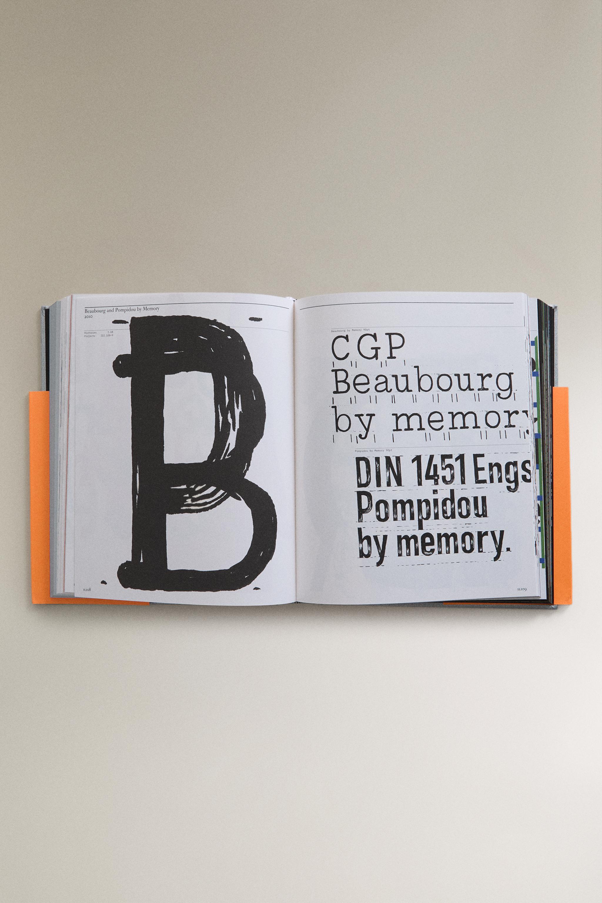 MM LETTERS BY MM PARIS BOOK (ENGLISH)