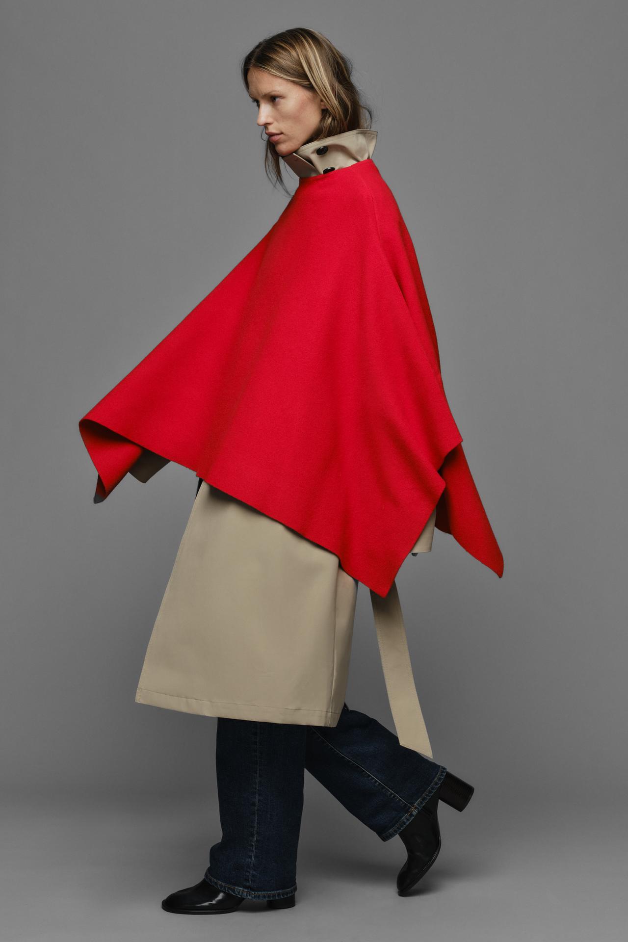 PLAIN KNIT CAPE — Red