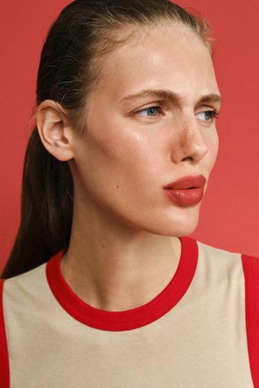 T-SHIRT LISERÉS EN CONTRASTE - Beige de Zara - Image 2