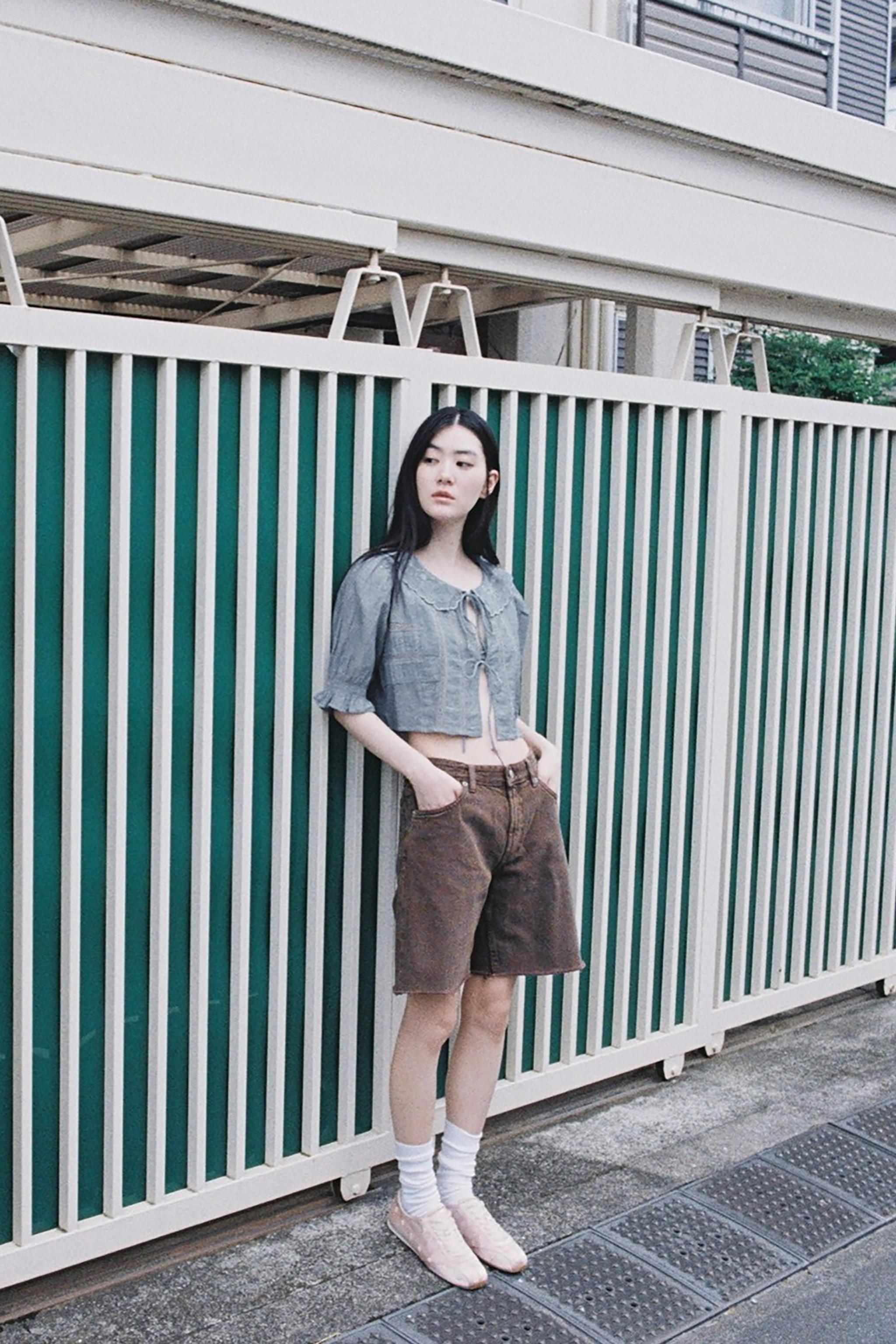 ZARA｜ハイウエストカーブデニム 美脚叶える旬ショートパンツ ZARA カーブハイウエストTRFデニムショーツ 3607/002 (ZARA
