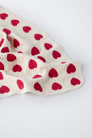 HEART CROCHET KNIT BLANKET - Ecru by Zara - Image 2