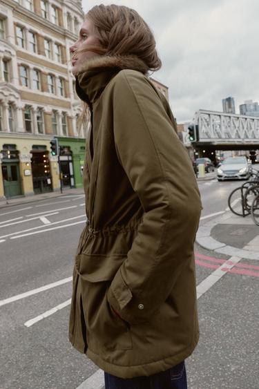 PARKA REMBOURRÉE INTÉRIEUR EFFET FOURRURE - Kaki de Zara - Image 3