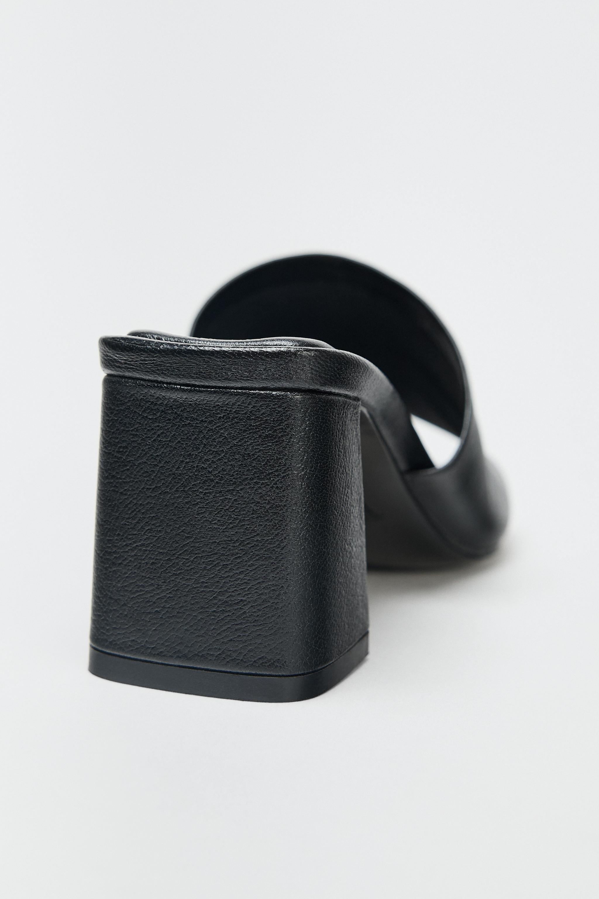 ZARA(ザラ)の「リアルレザー プラットフォームヒールミュール