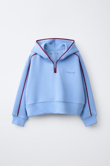 סווטשירט קפוצ'ון עם הדפס מובלט - כחול בהיר של Zara - תמונה 0