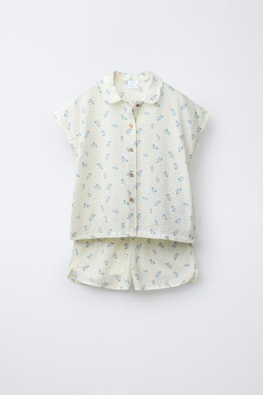 6-14 AÑOS/ PIJAMA CAMISA Y BERMUDA SEERSUCKER FLORES - Crudo de Zara