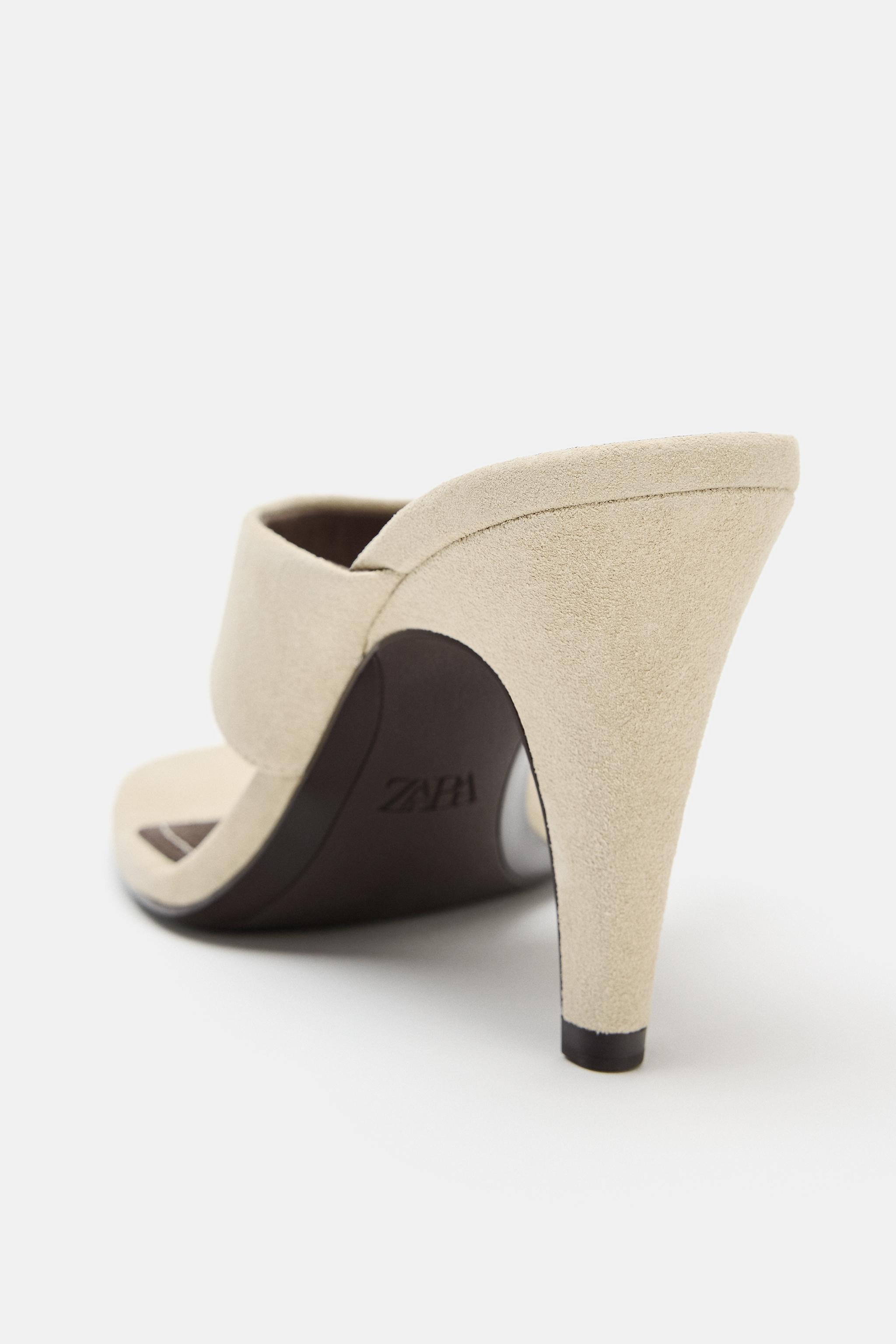 SANDALES À TALONS EN DAIM