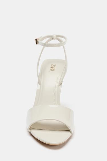 SANDALES À TALONS VERNIS - Écru de Zara - Image 3