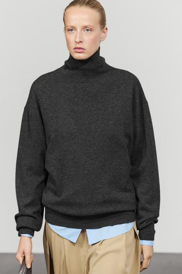 100% cashmere high neck knit sweater — Anthracite grey 2