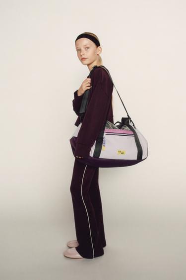 SWEAT BOMBER AVEC MODAL INSCRIPTION EN RELIEF - Prune de Zara