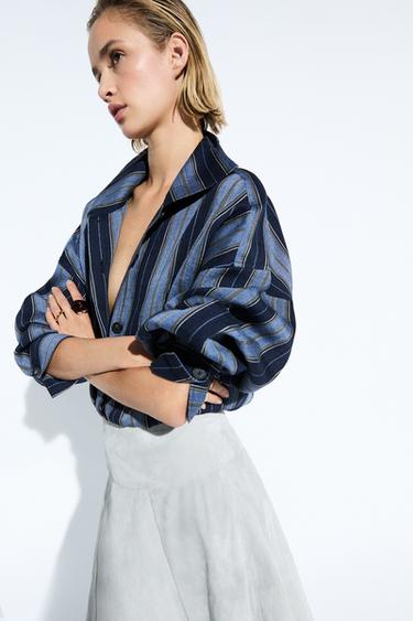 Falda midi vuelo fajín piel ante - Gris azul de Zara