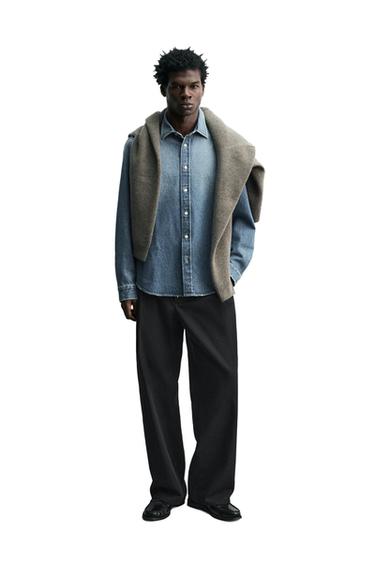 חולצת ג'ינס RELAXED FIT - כחול כהה של Zara