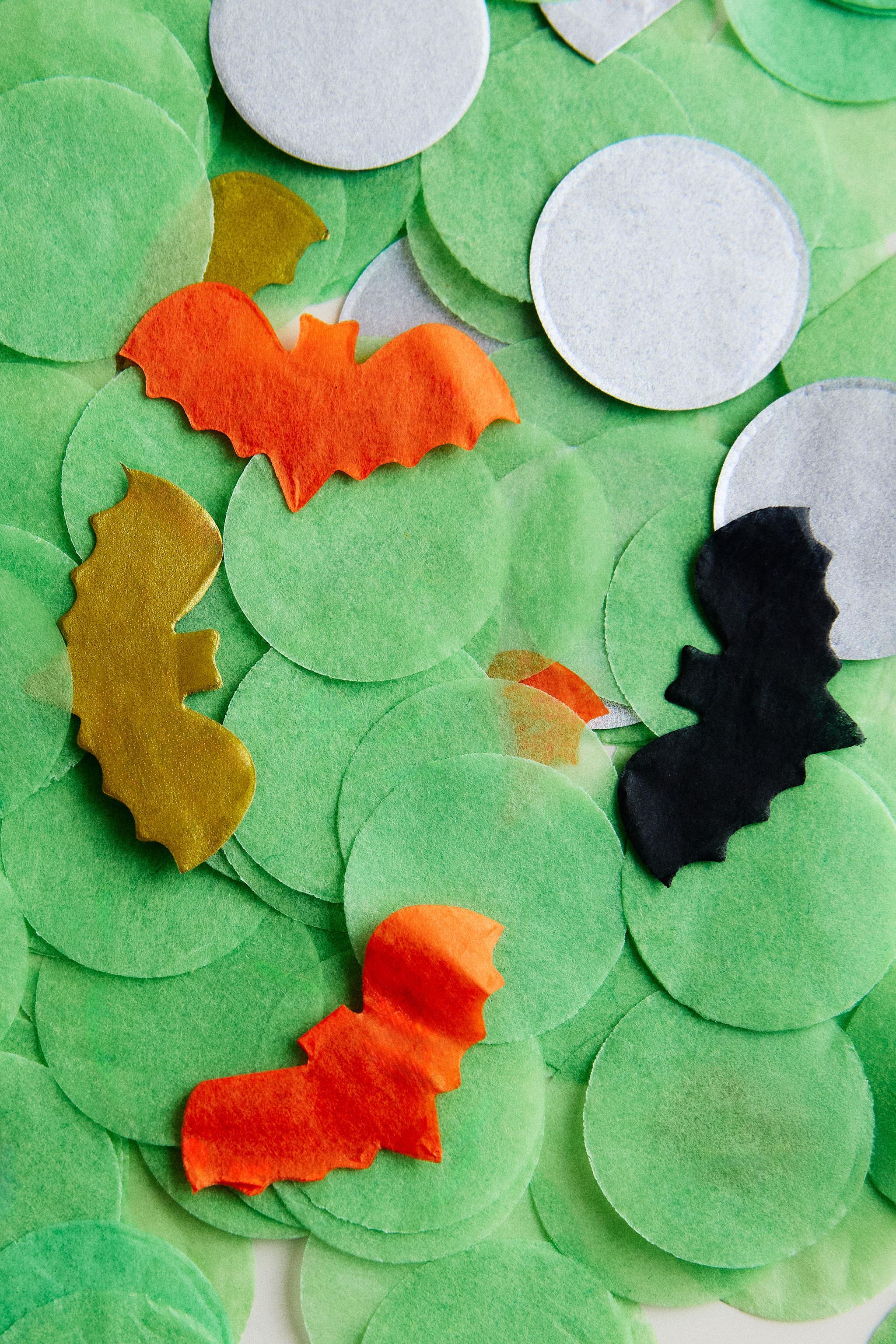 KIDS HALLOWEEN CONFETTI