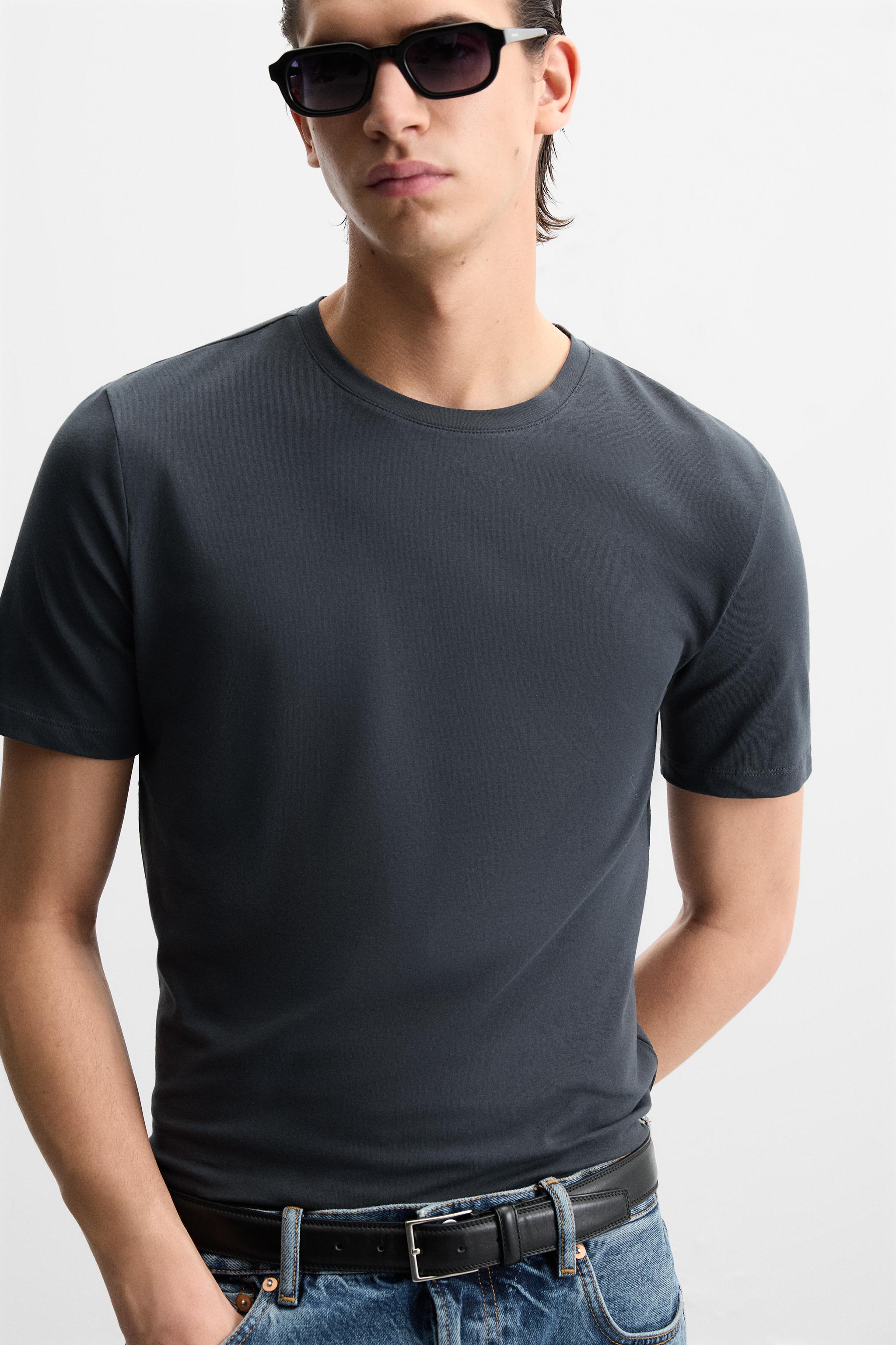 ベーシックスリムフィットTシャツ - ホワイト | ZARA Japan / 日本 ベーシックスリムフィットTシャツ - ホワイト | ZARA Japan / 日本