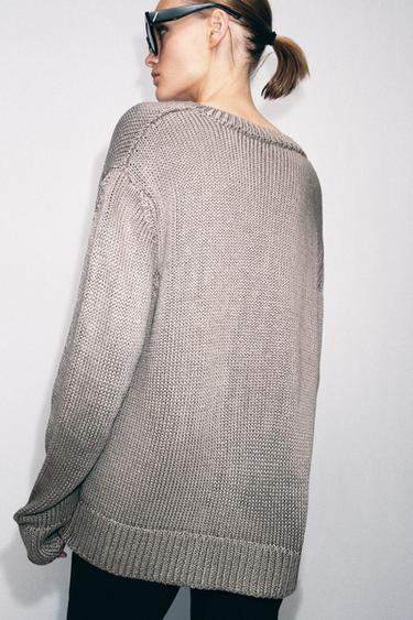 PULL EN GROSSE MAILLE COL EN V - Gris taupe de Zara - Image 5