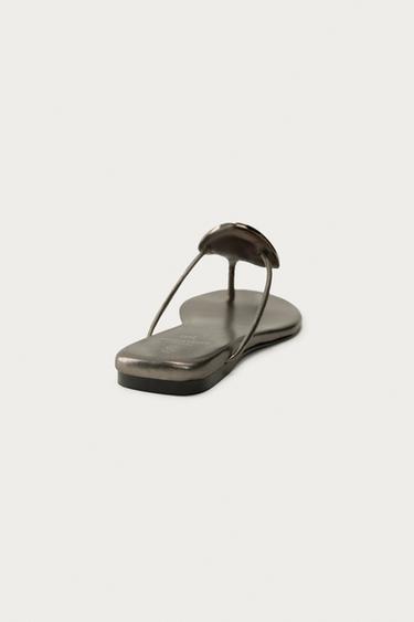 SANDALES PLATES EN CUIR MARISA BERENSON X ZARA - Plomb de Zara - Image 3