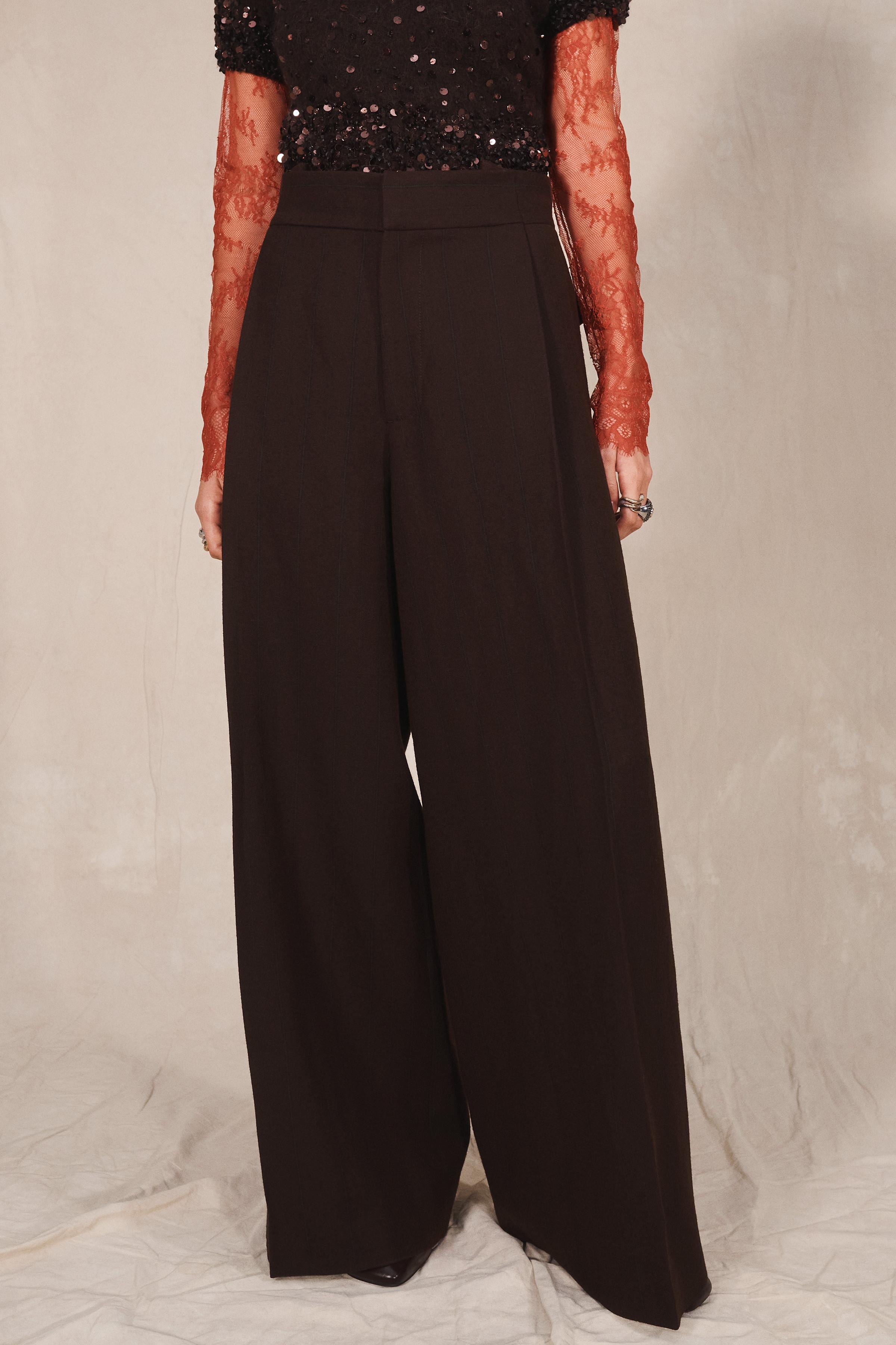 LIMITED EDITION STRIPED WIDE-LEG PLEATED PANTS