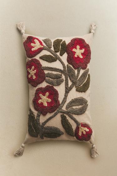 TUFTING CUSHION COVER - Red by Zara - Image 4