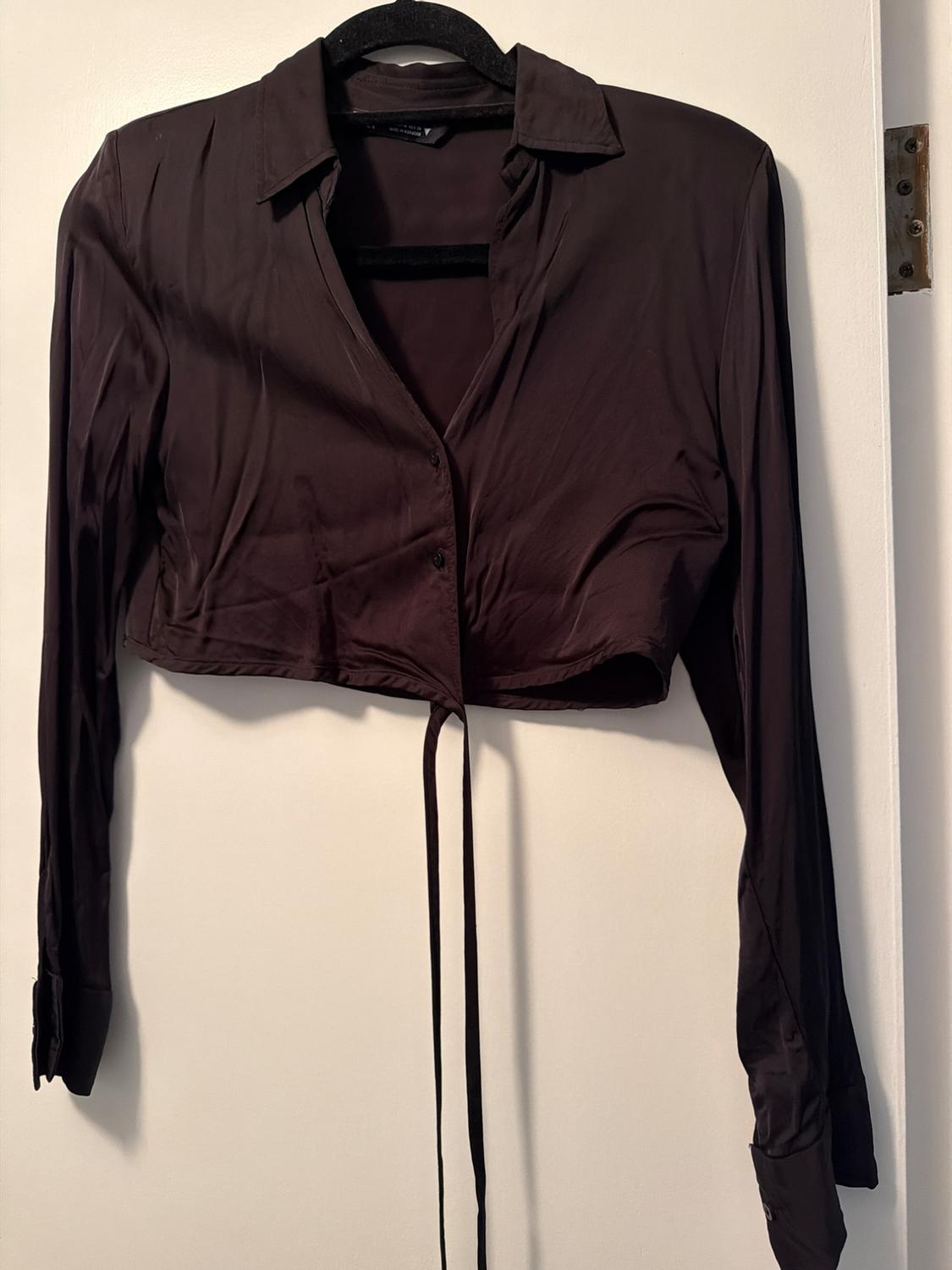CROPPED SATINY SHIRT - Image 2