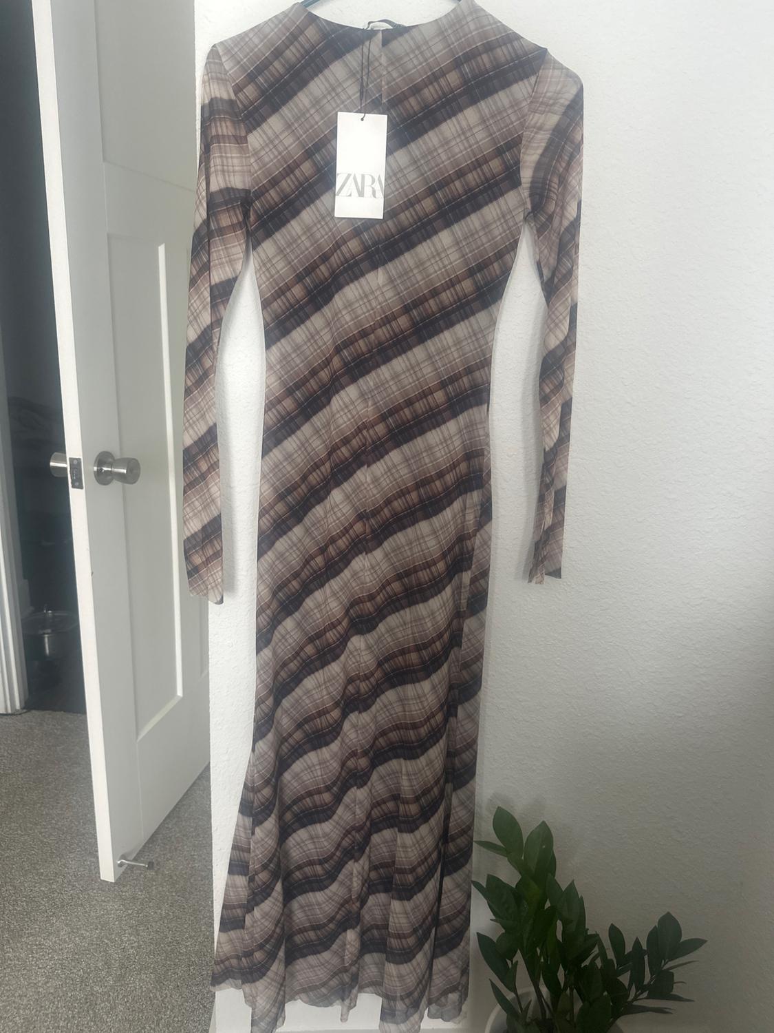 VESTIDO TUL CUADROS - Image 2