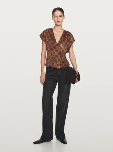 Top cruzado efecto satinado - Gris-Granate de Zara