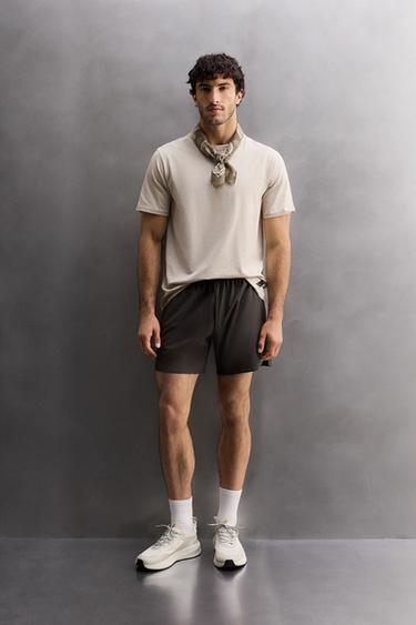 CAMISETA TÉCNICA MEZCLA ALGODÓN - Beige de Zara - Imagen 0
