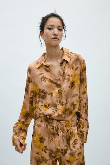 قميص مطبع ZW COLLECTION - أصفر فاتح الخاص بـ Zara