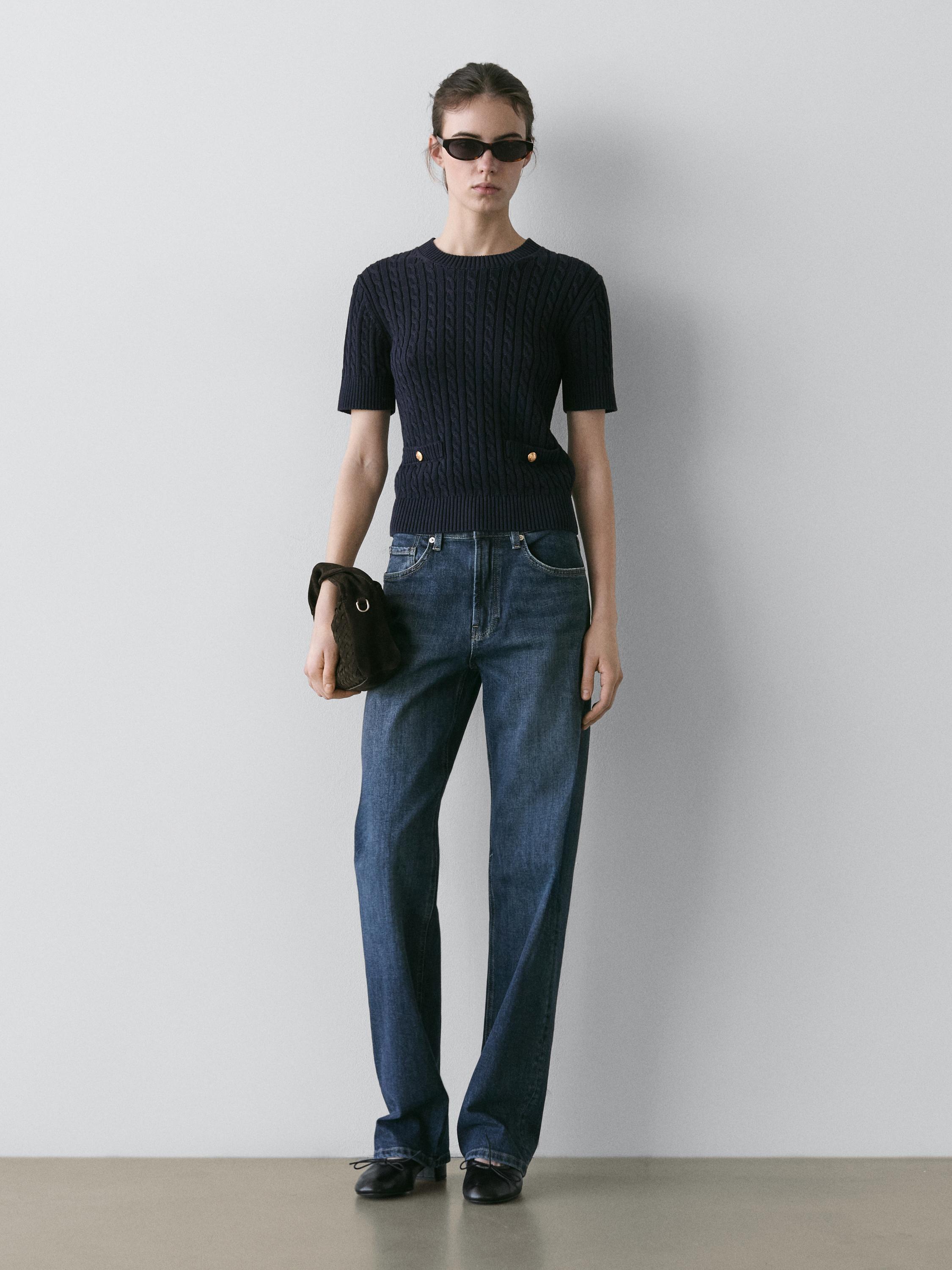 Short sleeve cable-knit sweater