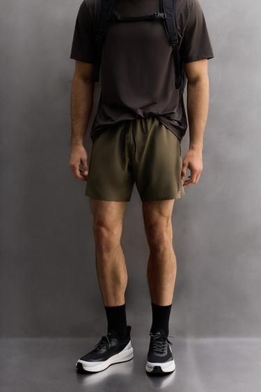 BASIC TRAINING SHORTS - Khaki by Zara