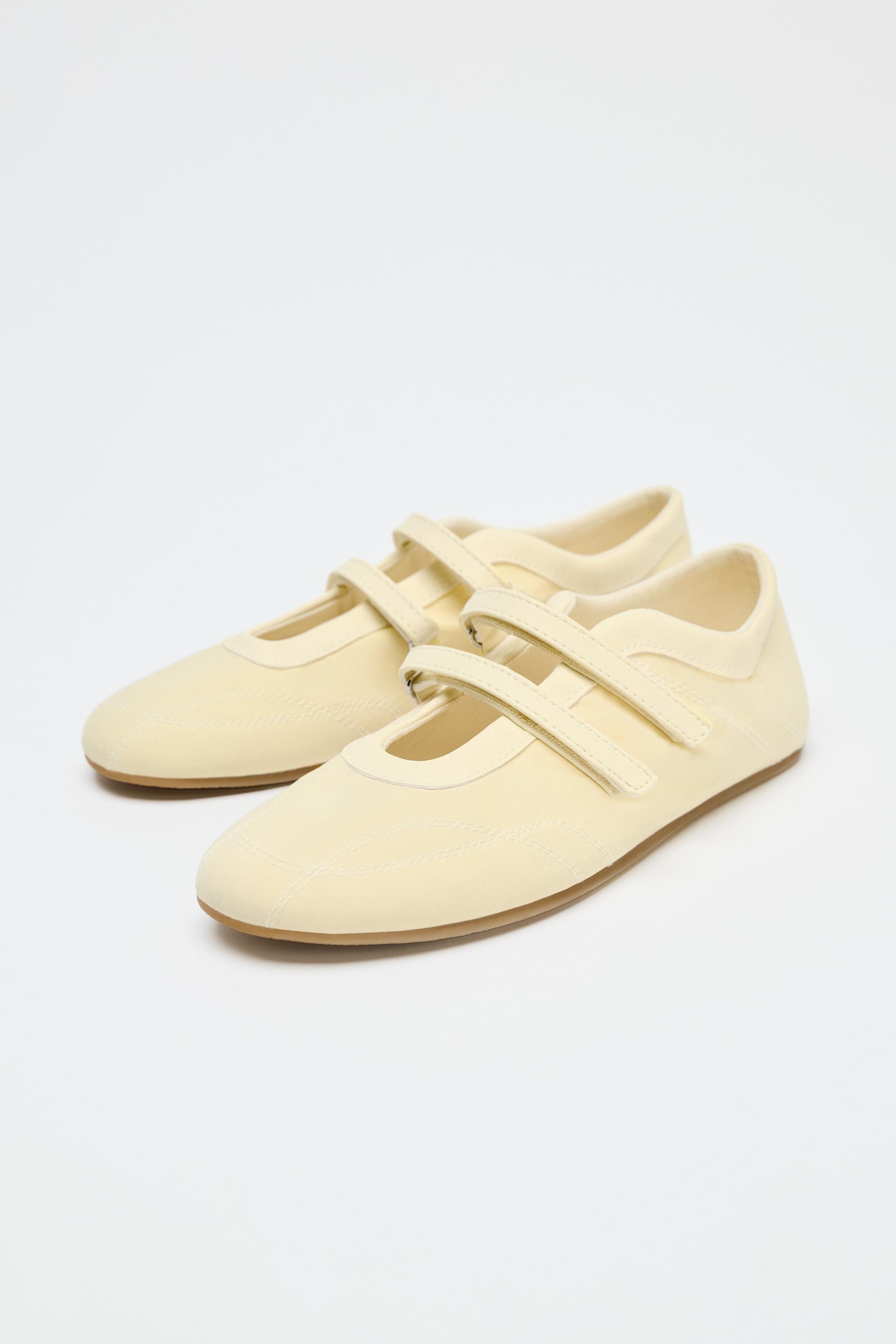 SATIN EFFECT TOPSTITCHED BALLET FLATS