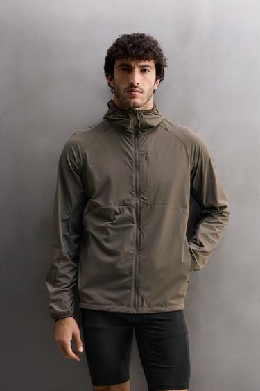 Zara LIGHTWEIGHT RUNNING TECHNICAL JACKET - Brown