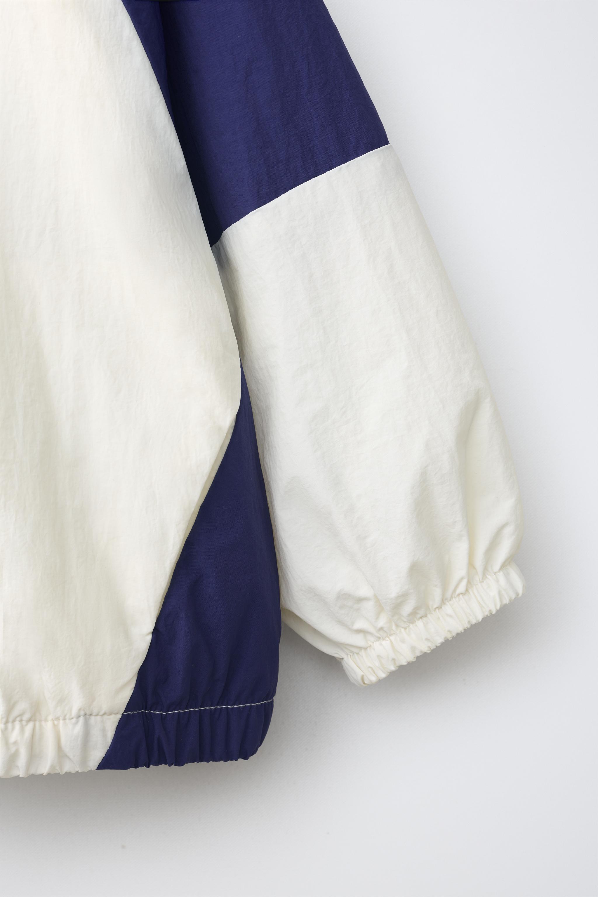Детские куртки Zara LIGHTWEIGHT WATER REPELLENT COLORBLOCK RAINCOAT — фото 7