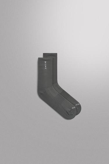 2-PACK OF TECHNICAL TRAINING SOCKS - Anthracite grey by Zara
