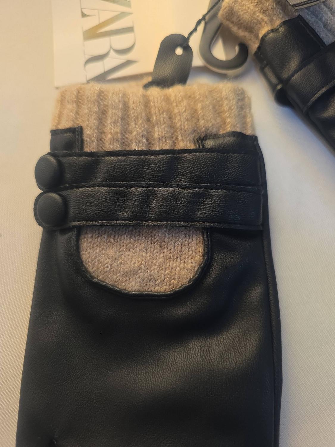 LEATHER EFFECT KNIT GLOVES - Image 2