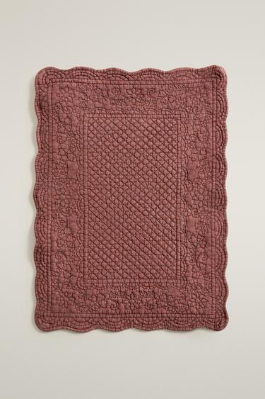 FLORAL QUILTED PLACEMAT - Brown by Zara