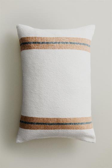 HOUSSE DE COUSSIN RAYURES - Moutarde de Zara - Image 4