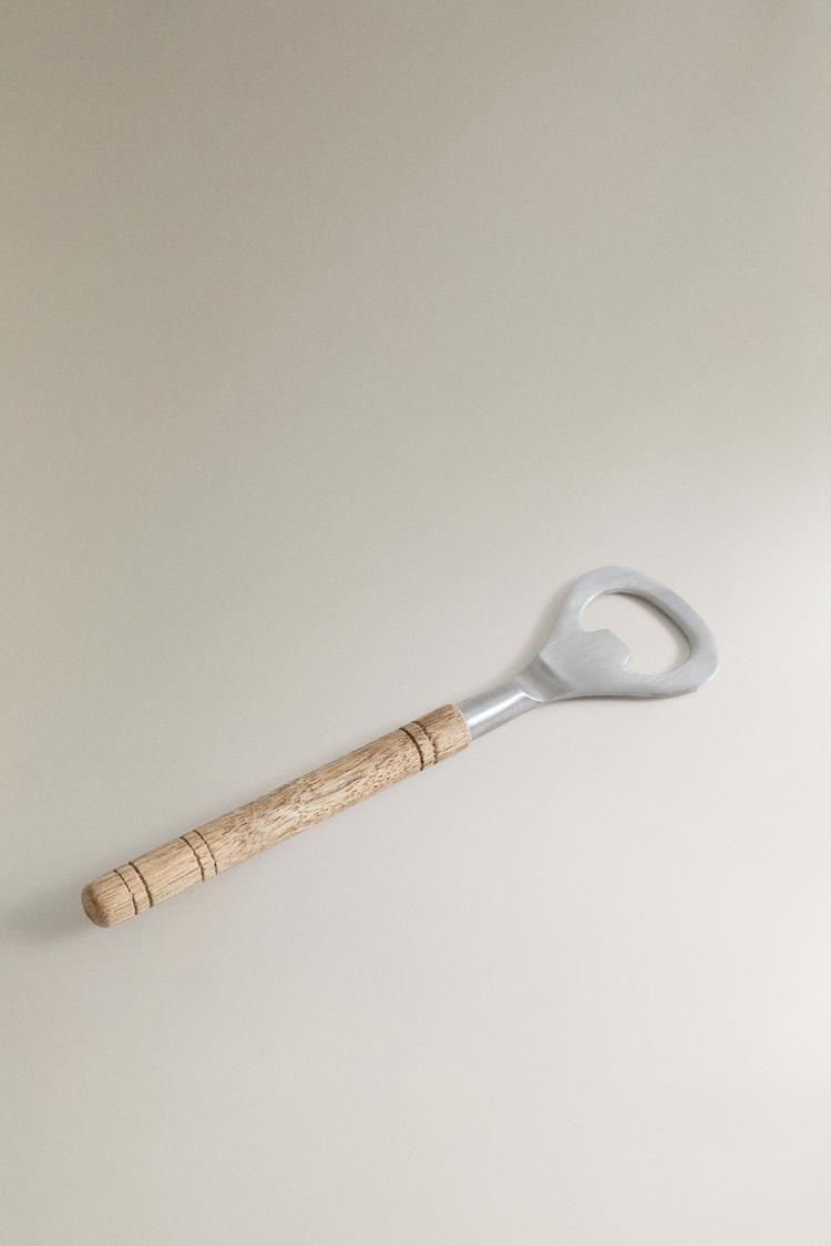 WOODEN BOTTLE OPENER — Light beige