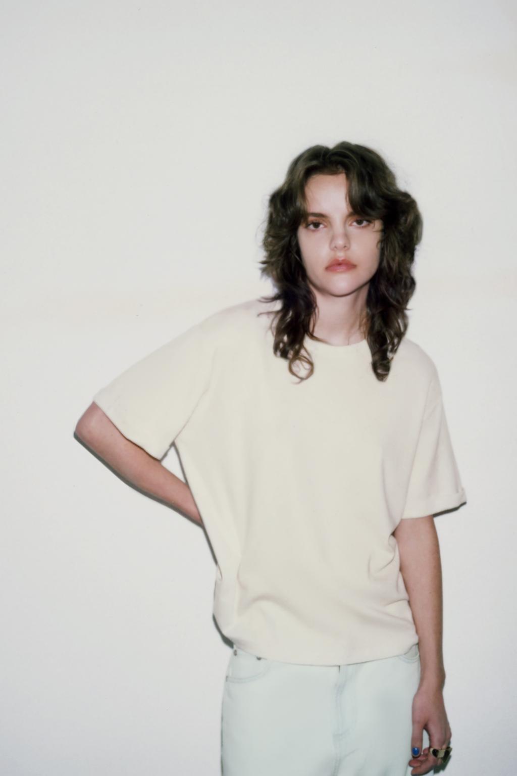 FLUID SHORT SLEEVE T-SHIRT - image 3