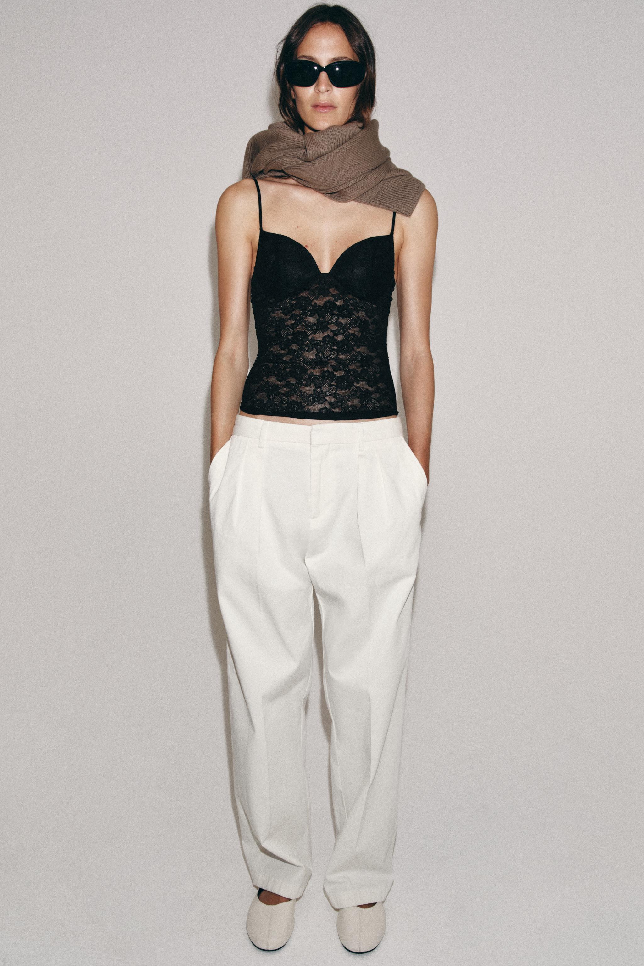 LACE STRAP TOP