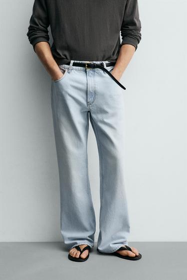 フレアフィットジーンズライトブルーZaraのフレアフィットジーンズ - ライトブルー 