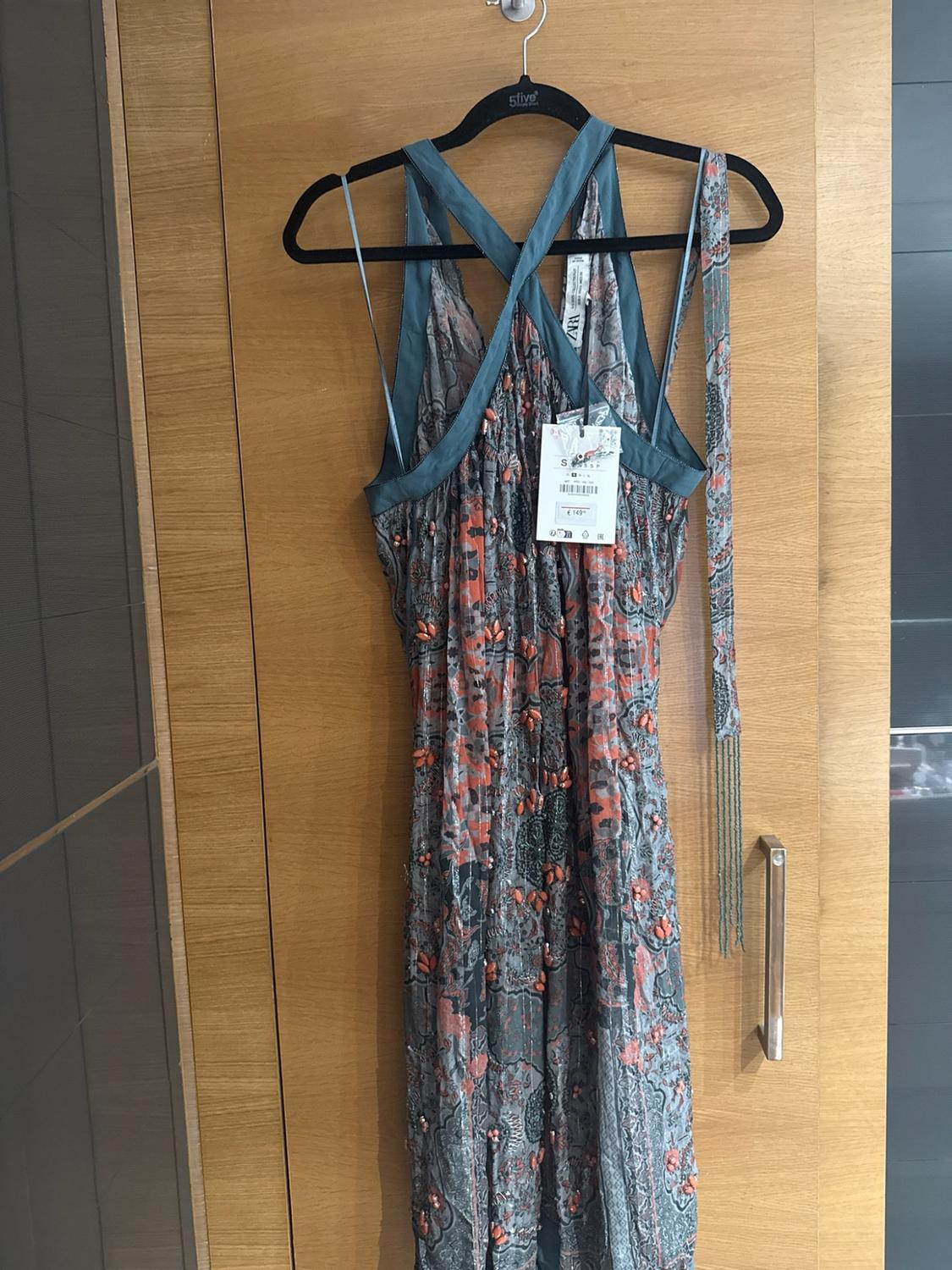 LIMITED EDITION PRINTED HALTER DRESS - Image 2
