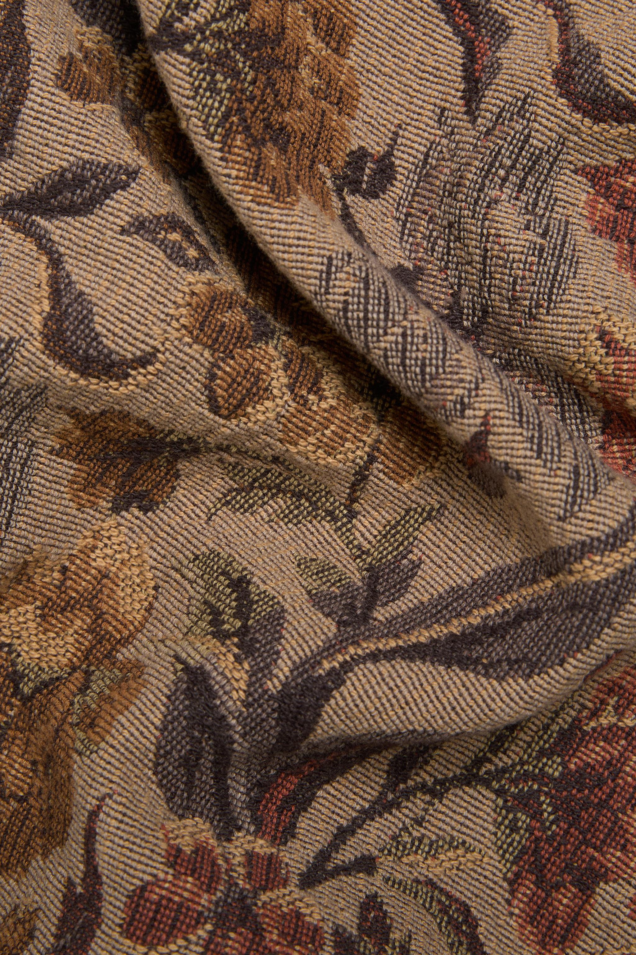 COUVERTURE JACQUARD FLEURS