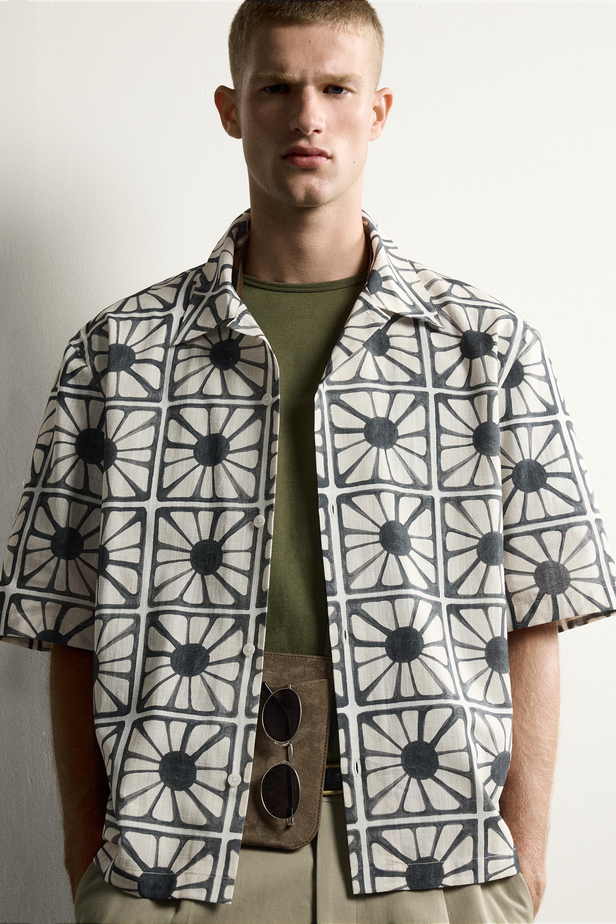 MOSAIC PRINT RELAXED FIT SHIRT