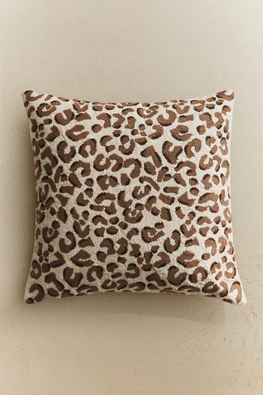 ANIMAL PRINT CUSHION COVER - Leopard by Zara - Image 5