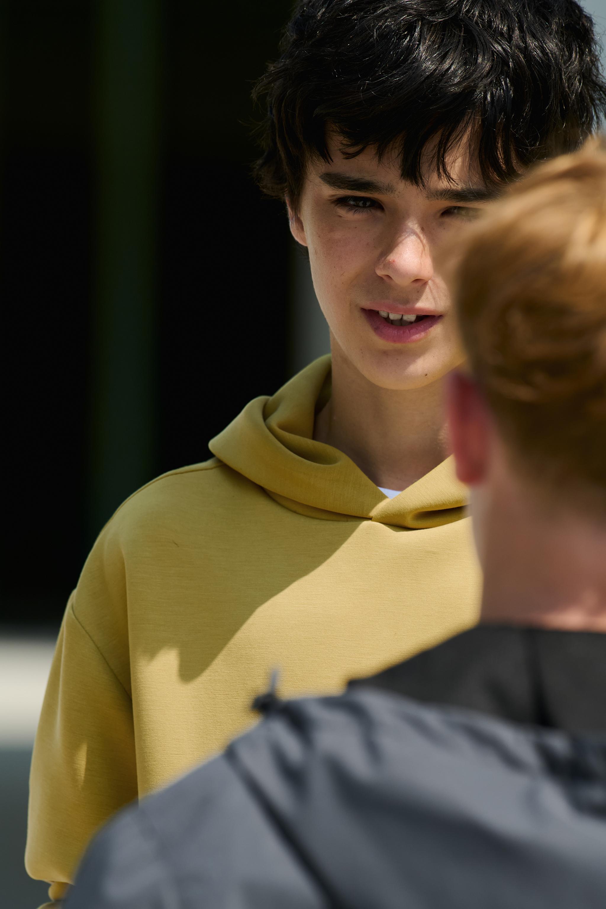 SPORTY HOODIE — Pistachio