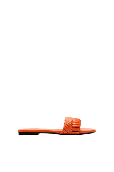 QUILTED FLAT SLIDES