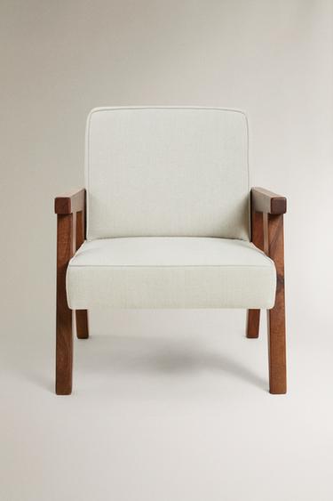 WALNUT UPHOLSTERED ACCENT CHAIR ZARA HOME BY BLASCO — Ecru 2