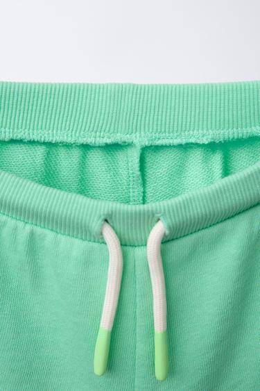 BERMUDA EN MOLLETON BRODÉ - Vert moyen de Zara - Image 2
